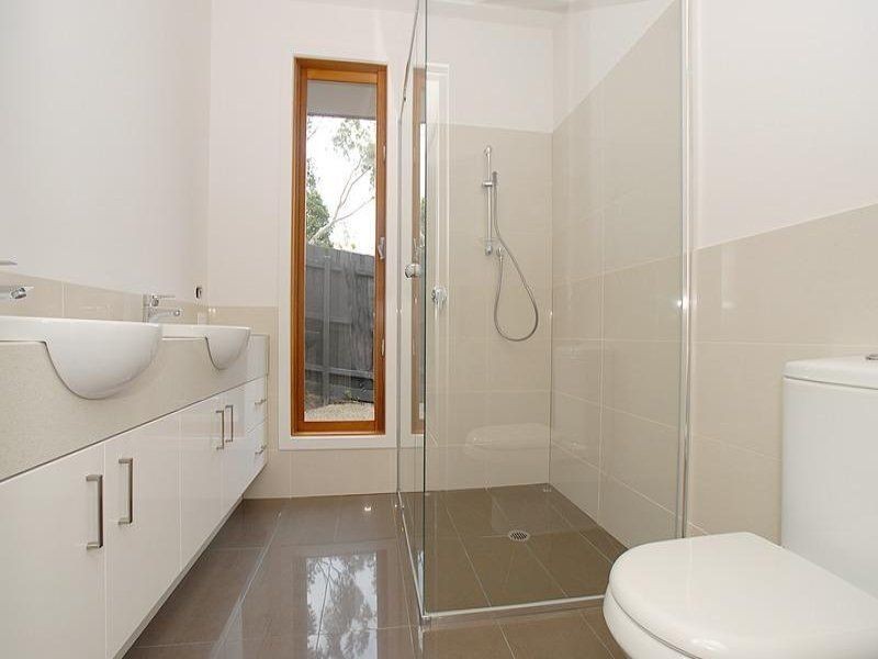 53 Hinkler Road, Glen Waverley VIC 3150