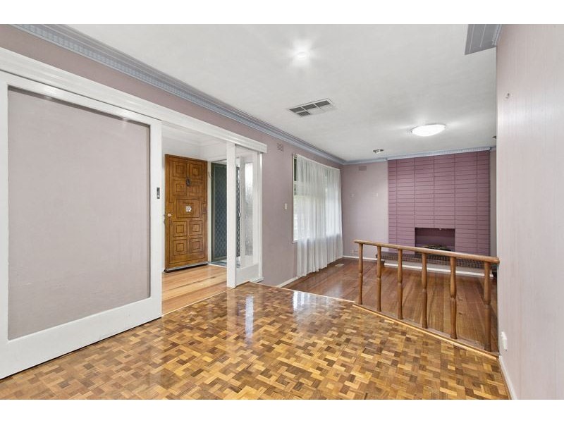 1 Melanie Court, Mount Waverley VIC 3149