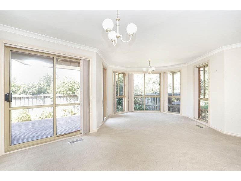 1/117 Bogong Avenue, Glen Waverley VIC 3150