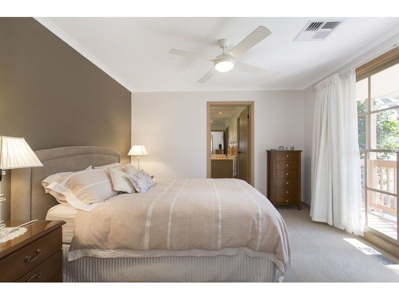 20 Sunnybrook Drive, Wheelers Hill VIC 3150