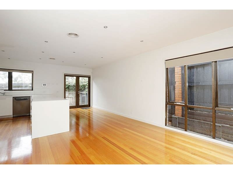 2/23 Lynden Grove, Mount Waverley VIC 3149
