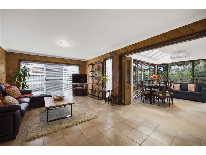 41 Crow Street, Burwood East VIC 3151
