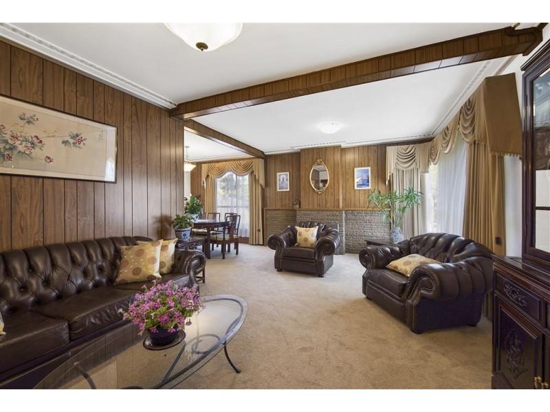41 Crow Street, Burwood East VIC 3151
