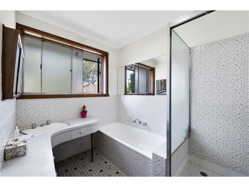 41 Crow Street, Burwood East VIC 3151