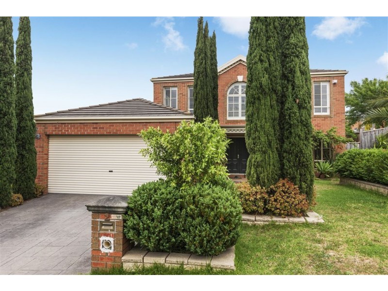 2 Margaret Gray Close, Glen Waverley VIC 3150