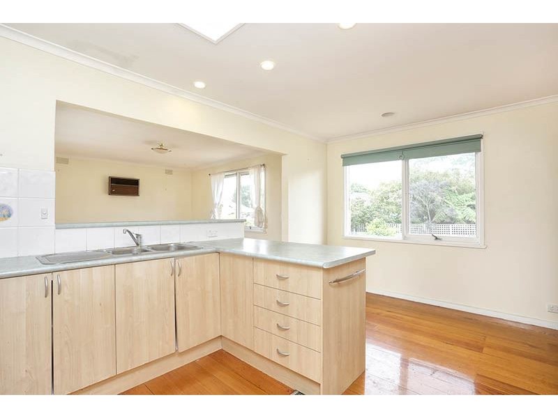 1 Agnes Court, Glen Waverley VIC 3150