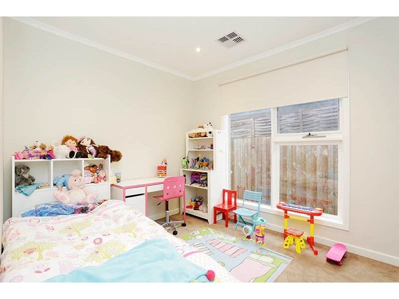 65 Panoramic Grove, Glen Waverley VIC 3150