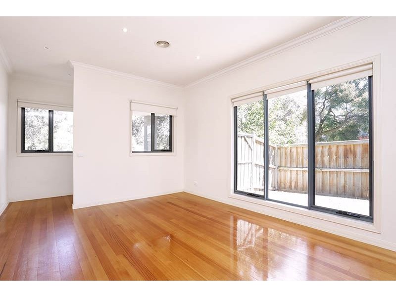 58 Grantley Drive, Glen Waverley VIC 3150