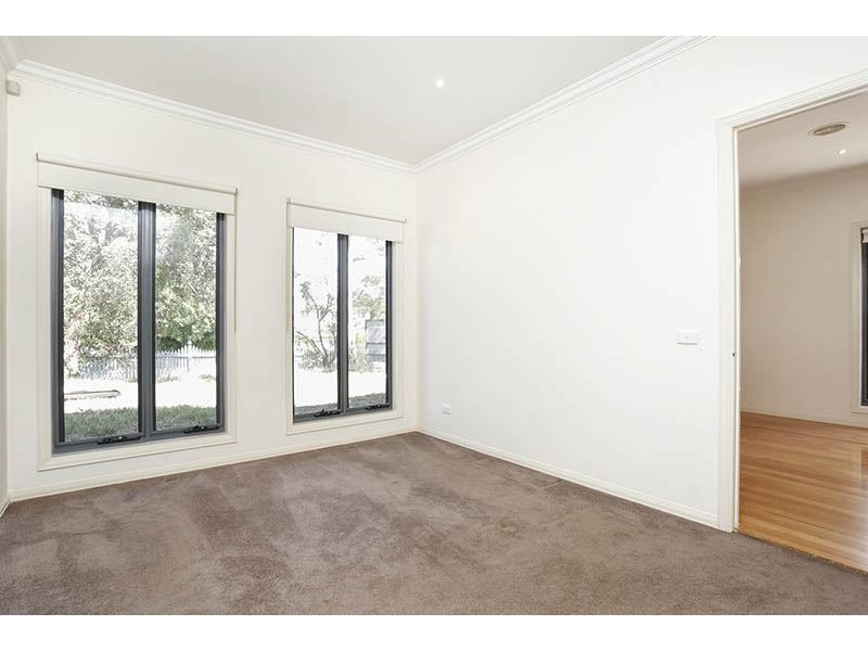 58 Grantley Drive, Glen Waverley VIC 3150