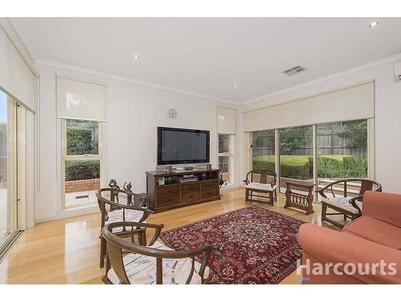 2 Olympian Avenue, Mount Waverley VIC 3149