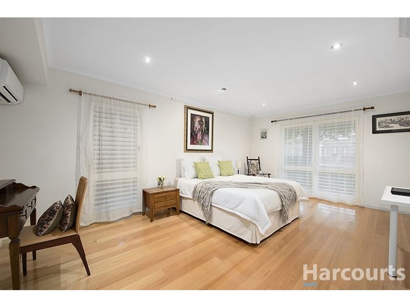 2 Olympian Avenue, Mount Waverley VIC 3149