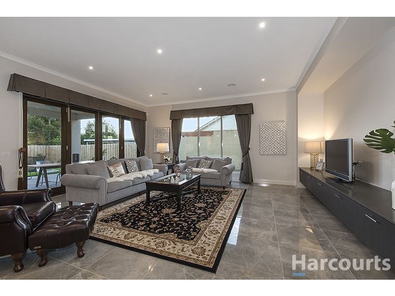 9 Sagan Court, Glen Waverley VIC 3150