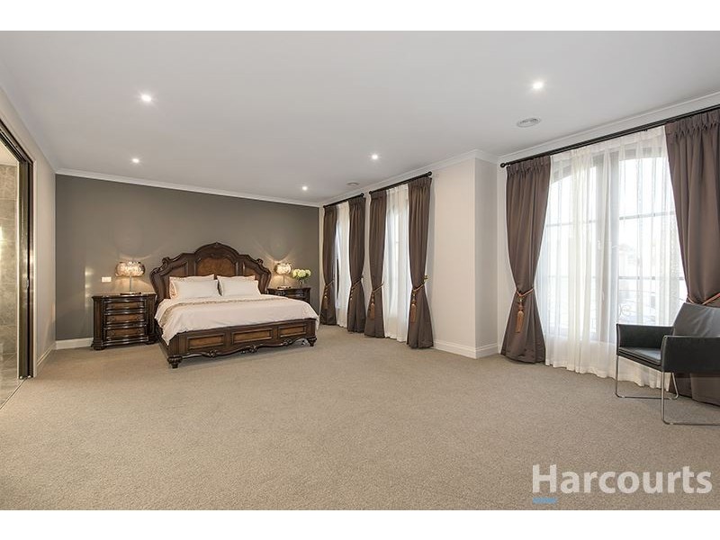 9 Sagan Court, Glen Waverley VIC 3150