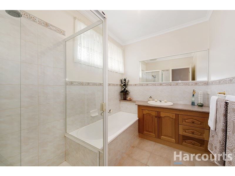 1/13 Kirstina Road, Glen Waverley VIC 3150