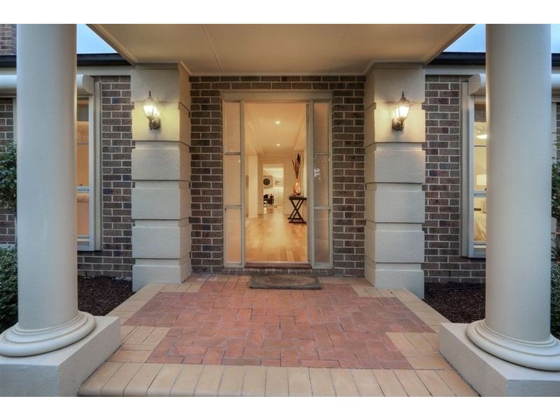 13 Subiaco Court, Glen Waverley VIC 3150