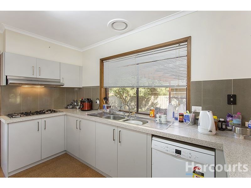 64 Mannering Drive, Glen Waverley VIC 3150