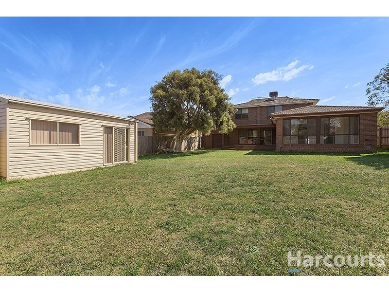64 Mannering Drive, Glen Waverley VIC 3150