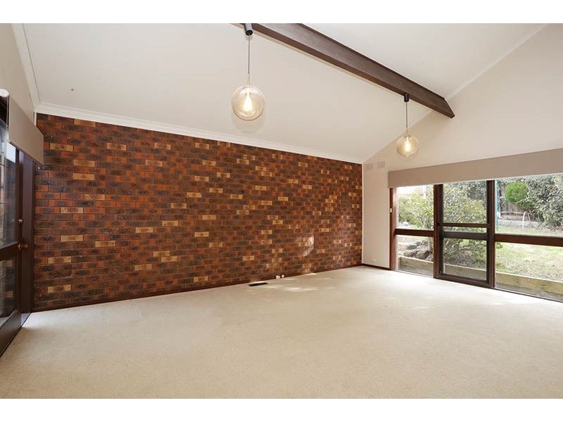 76 Petronella Avenue, Wheelers Hill VIC 3150