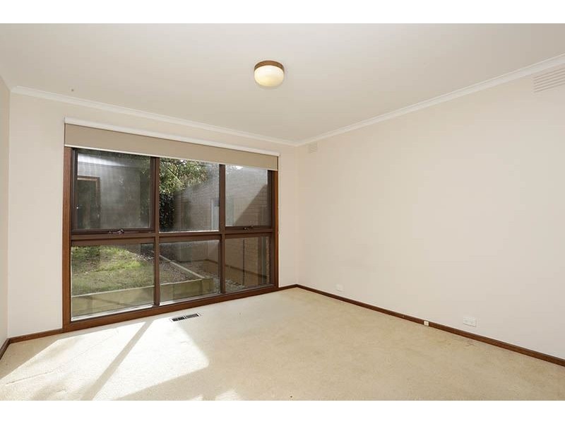 76 Petronella Avenue, Wheelers Hill VIC 3150