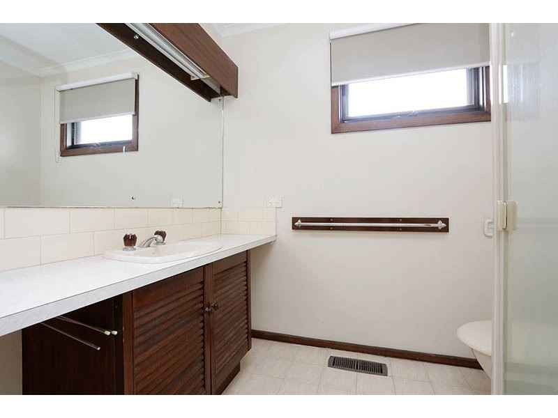 76 Petronella Avenue, Wheelers Hill VIC 3150