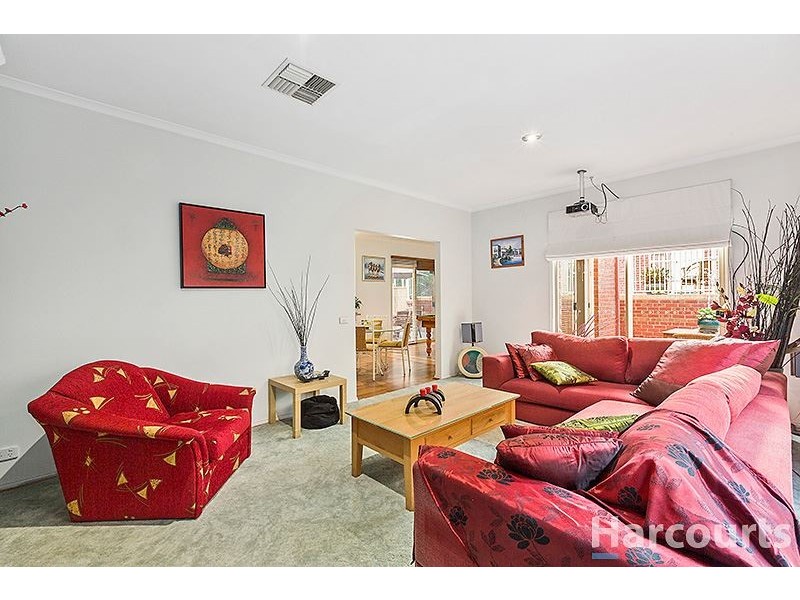 29 Tulloch Grove, Glen Waverley VIC 3150