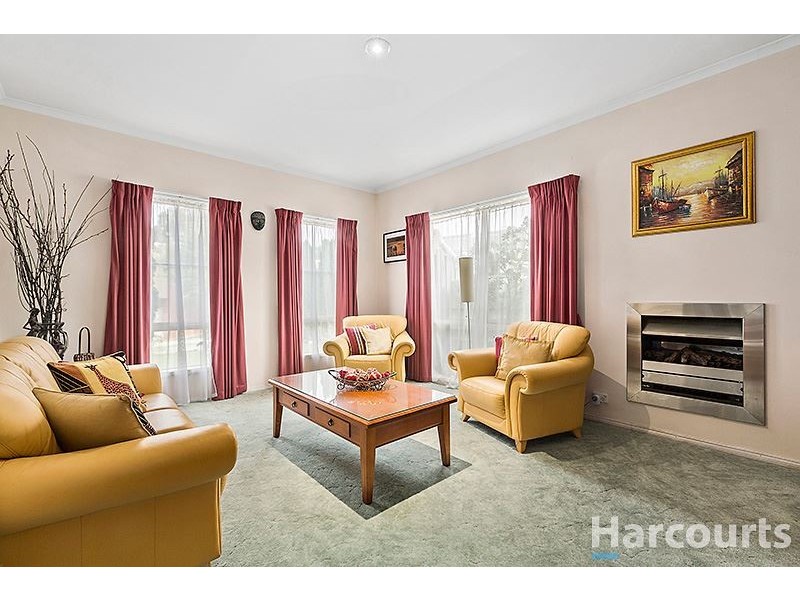 29 Tulloch Grove, Glen Waverley VIC 3150