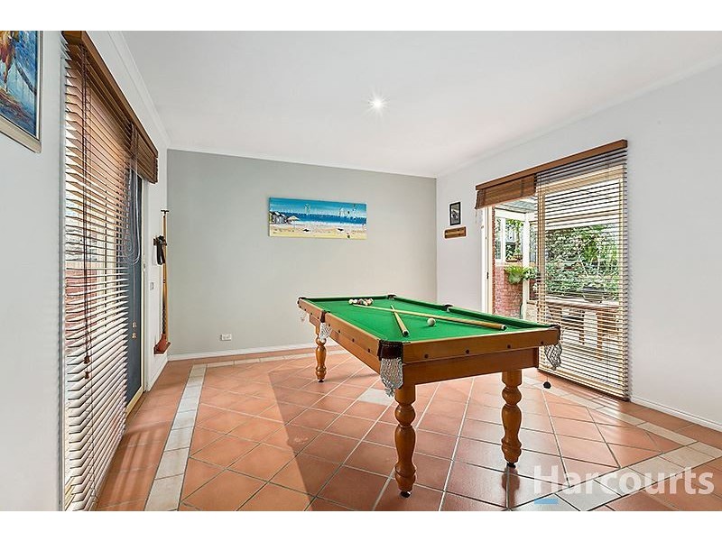 29 Tulloch Grove, Glen Waverley VIC 3150