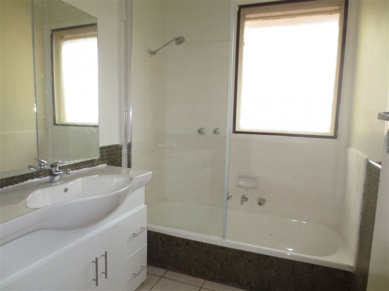 20 Threadbow Crescent, Wheelers Hill VIC 3150