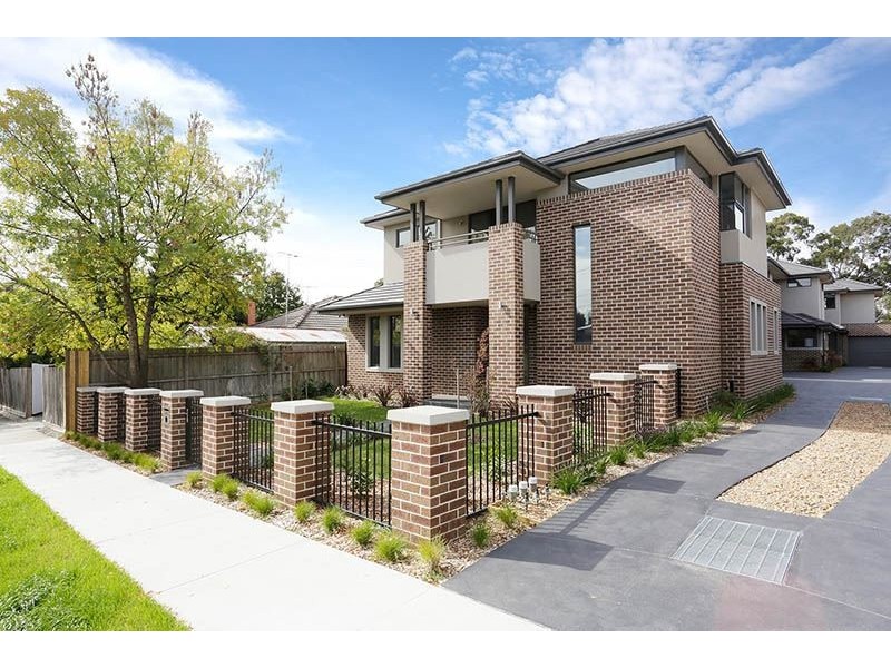 1/2 Kallay Street, Mount Waverley VIC 3149