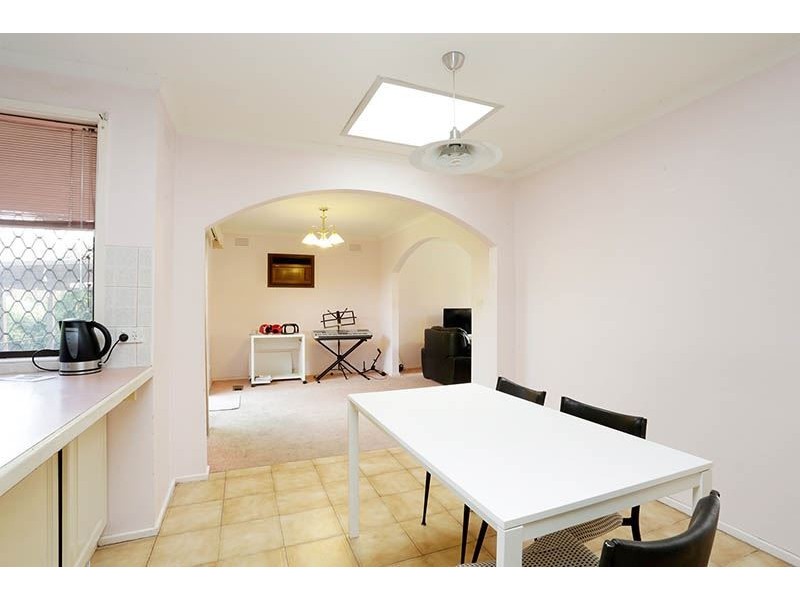 2 Pelham Drive, Vermont South VIC 3133