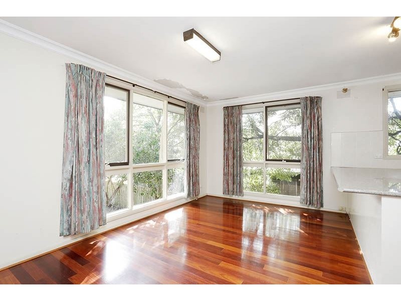 9 Greenbriar Avenue, Wheelers Hill VIC 3150