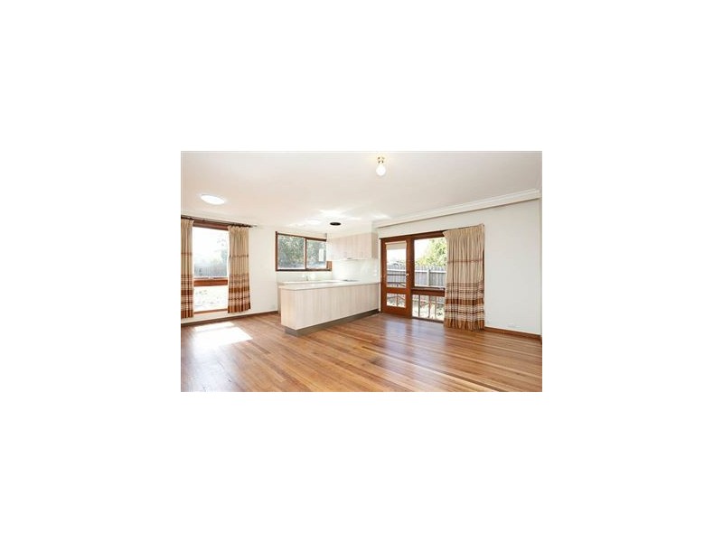 1/82 Ivanhoe Street, Glen Waverley VIC 3150
