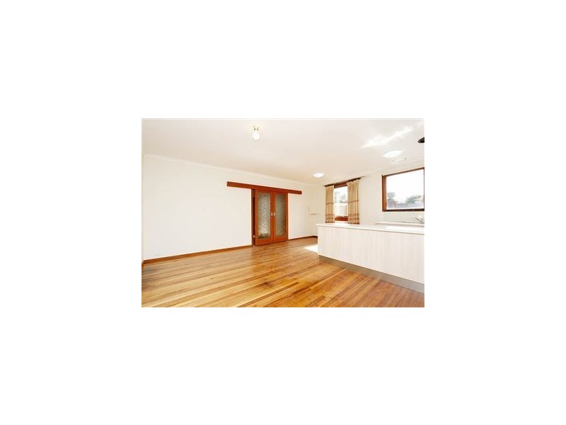 1/82 Ivanhoe Street, Glen Waverley VIC 3150