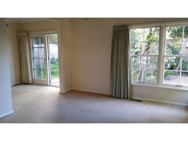 13 Thompson Street, Glen Waverley VIC 3150