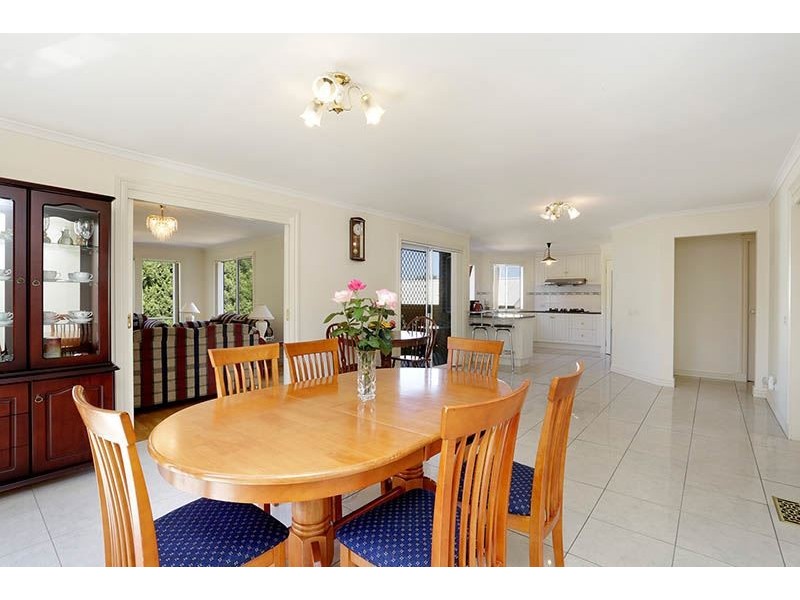 26 Wilson Road, Glen Waverley VIC 3150