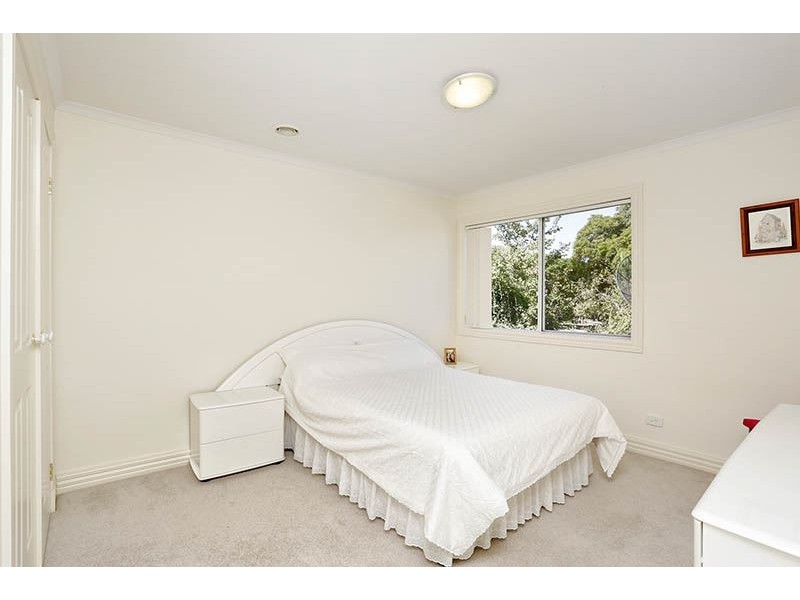 26 Wilson Road, Glen Waverley VIC 3150