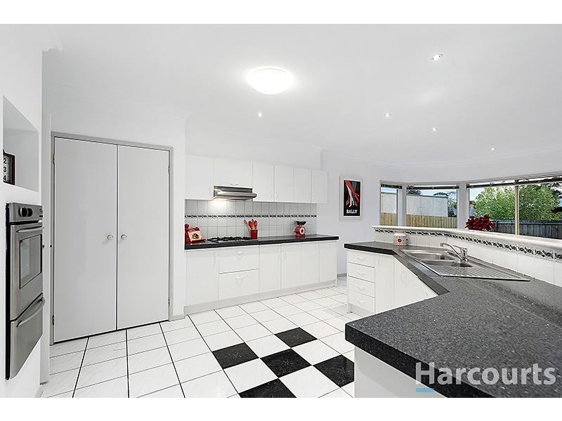 67 Nottingham Street, Glen Waverley VIC 3150