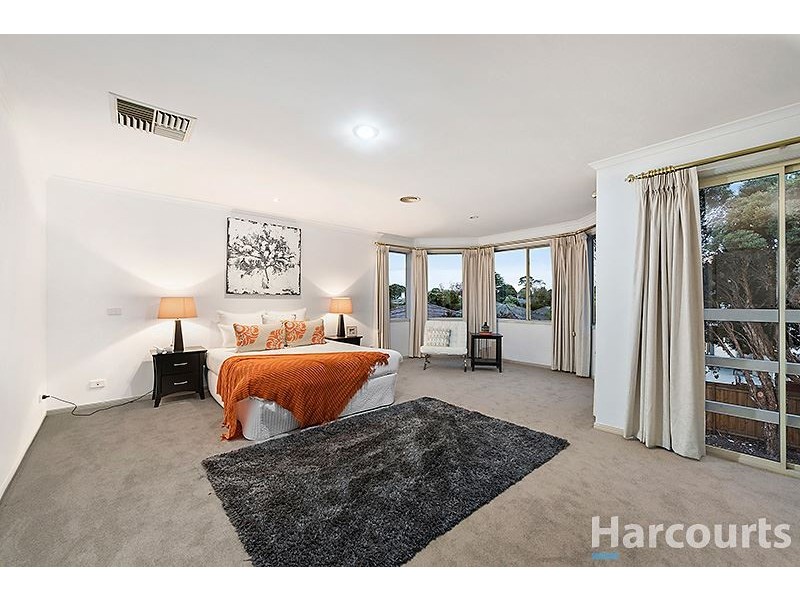 67 Nottingham Street, Glen Waverley VIC 3150