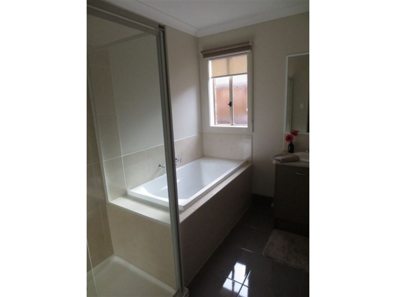 130 Sabel Drive, Cranbourne North VIC 3977