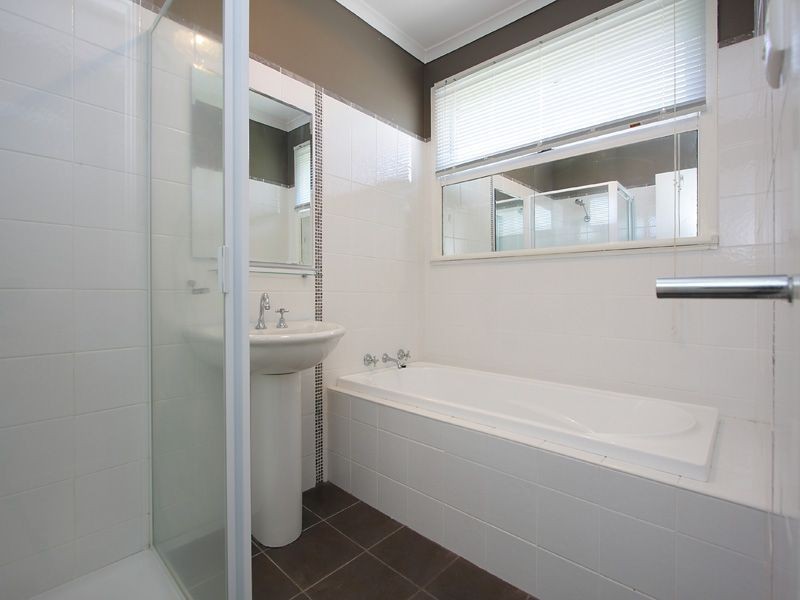 27 Hartland Road, Vermont South VIC 3133