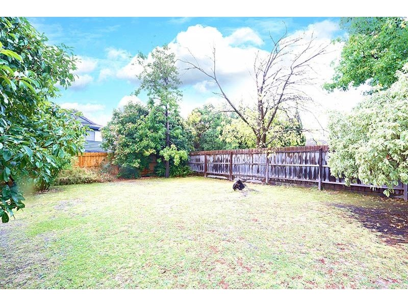 1 Clovelly Court, Mount Waverley VIC 3149