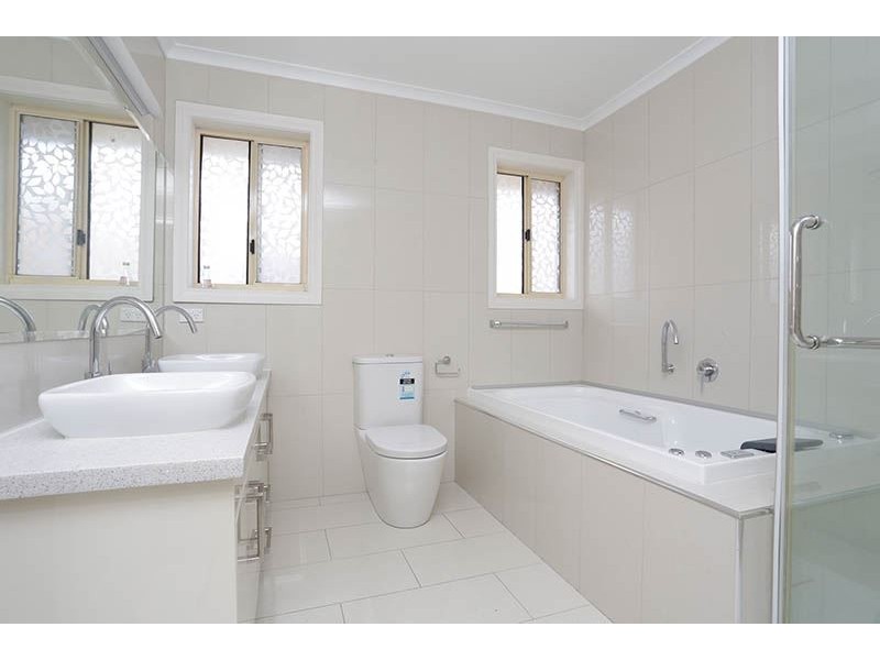 2A Kennedy Street, Glen Waverley VIC 3150