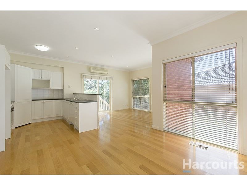 2/3 Cratloe Road, Mount Waverley VIC 3149