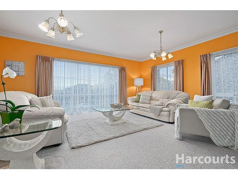 26 Remington Drive, Glen Waverley VIC 3150