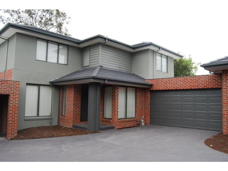 2/2 Montpellier Road, Burwood VIC 3125