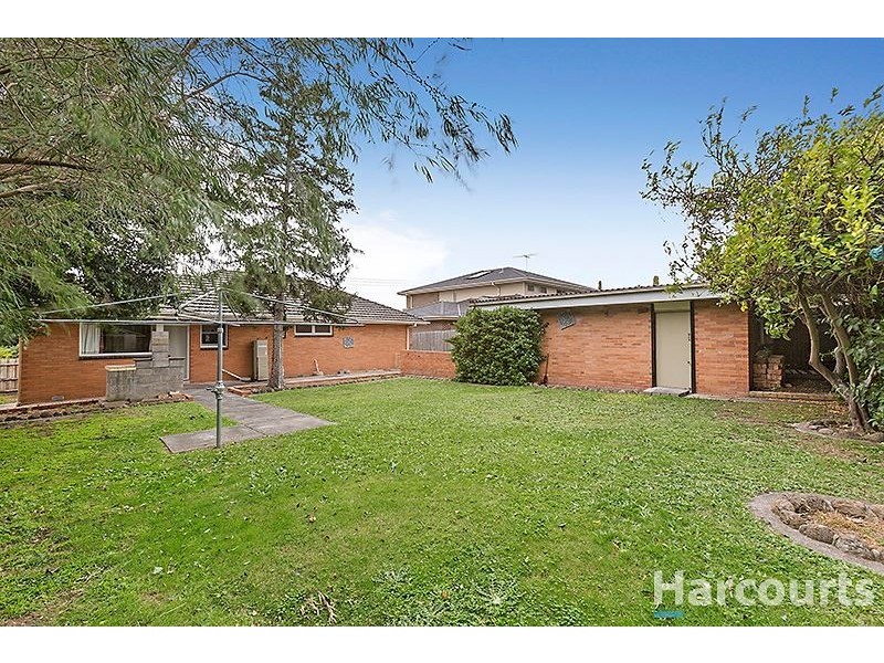 20 Emerald Street, Mount Waverley VIC 3149