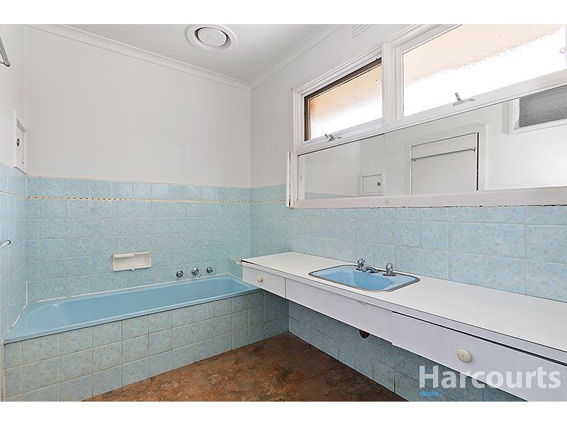 20 Emerald Street, Mount Waverley VIC 3149