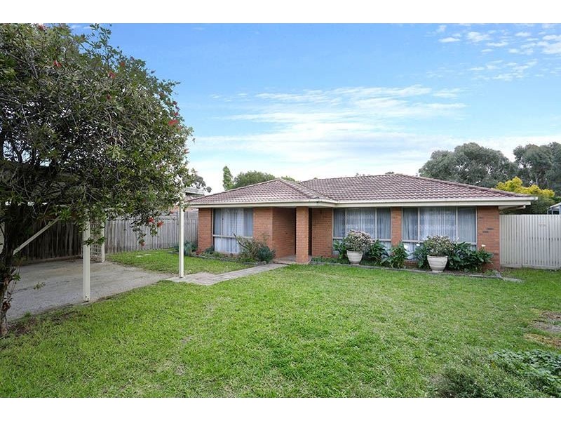 5 Jenola Parade, Wantirna South VIC 3152