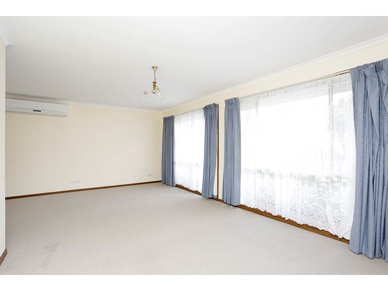 5 Jenola Parade, Wantirna South VIC 3152