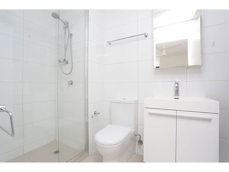 614/39 Kingsway, Glen Waverley VIC 3150